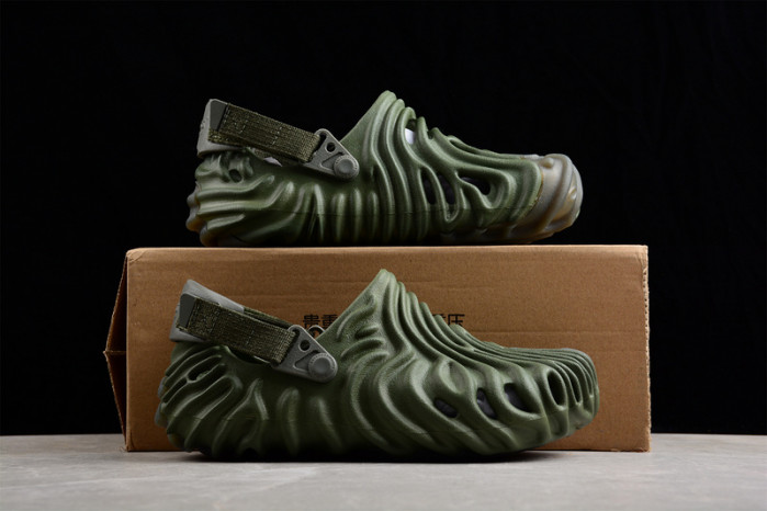 Cr*0*s x salehe bembury c00002