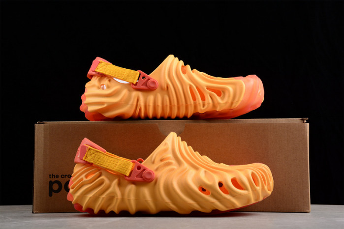 Cr*0*s x salehe bembury c00009