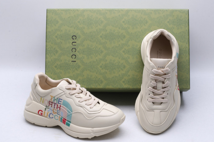 G*u*i* trainer sneaker108