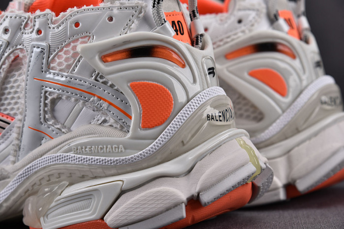 RUNNER SNEAKER RS027