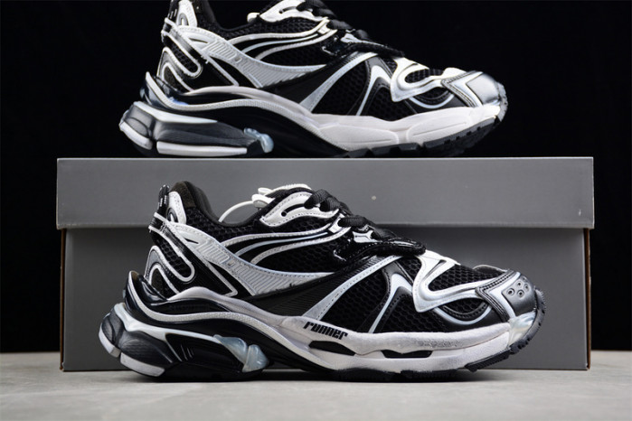 RUNNER SNEAKER RS090