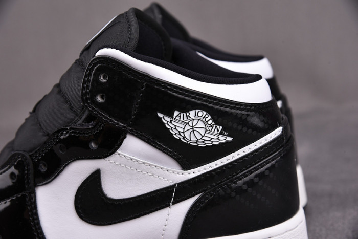 Air Jordan 1 Mid SE GS 