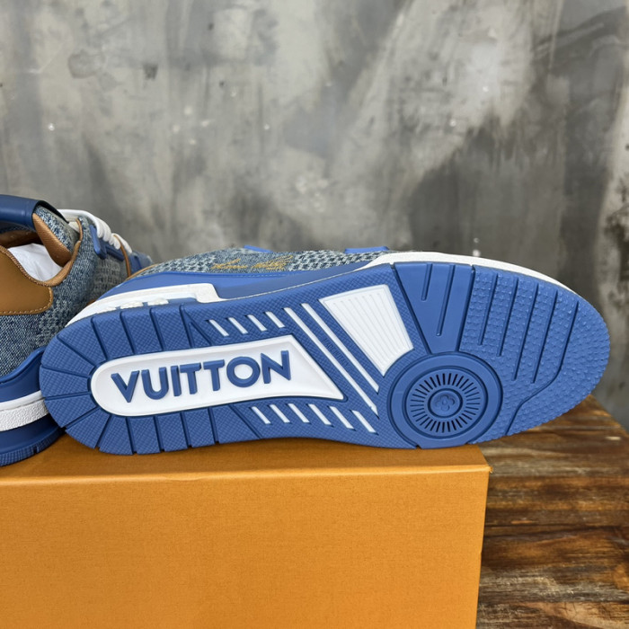 LV SNEAKER LV-000541