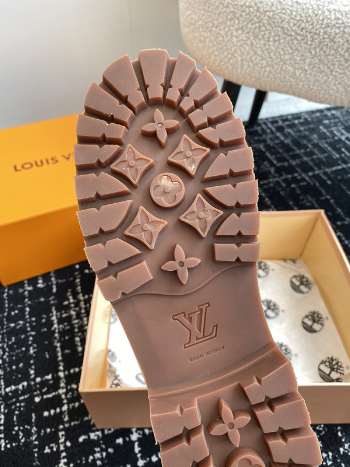 LV BOOST L000012