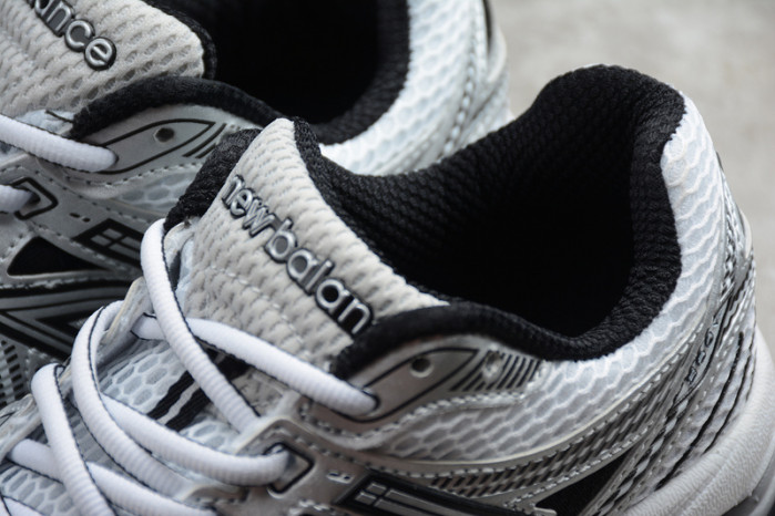 NEW BALANCE SNEAKER 001