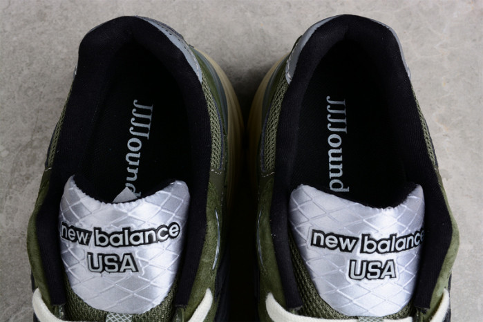 NEW BALANCE SNEAKER 013