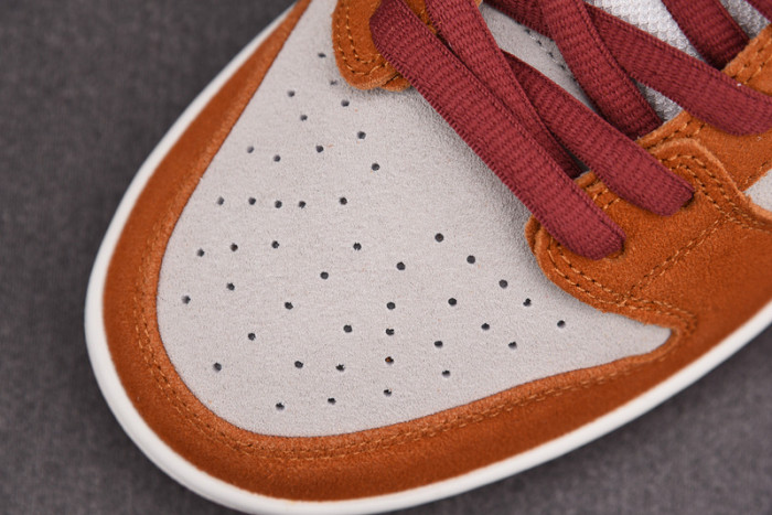 NIKE SB DUNK LOW PRO DAEK RUSSET CEDAR BQ6817-202