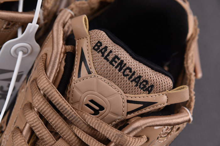 RUNNER SNEAKER RS011