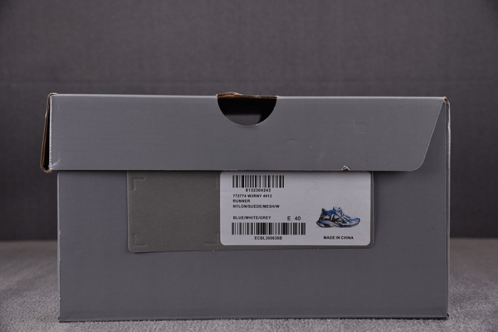 RUNNER SNEAKER RS025