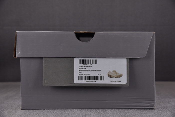 DEFENDER SNEAKER DS007