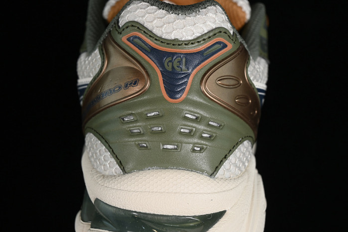 As*ic*s gel-kayano 14 1201a019-250