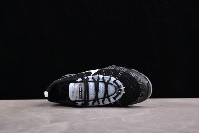 NIKE AIR VAPORMAX 2023 FLYKNIT 