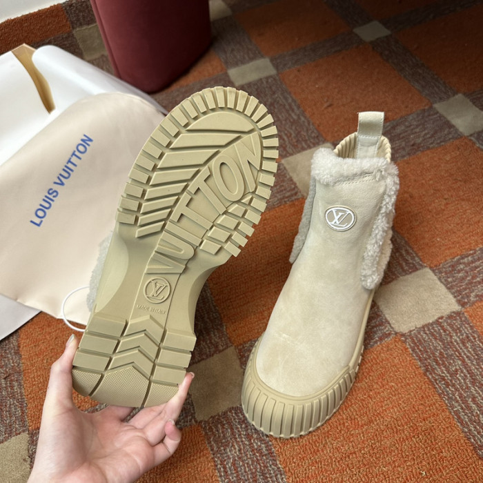 LV BOOTS L000031