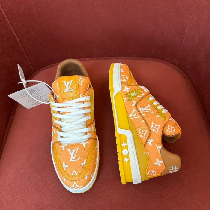 LV TRAINER SNEAKER LVT-000615