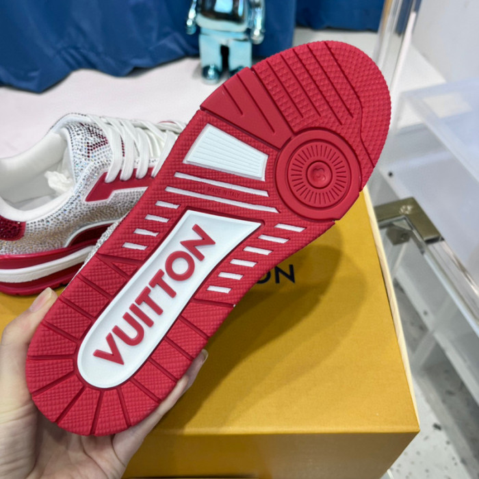 LV SNEAKER LV-000398