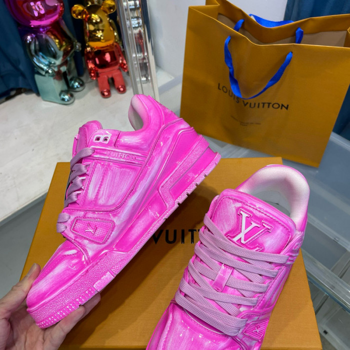 LV SNEAKER LV-000510