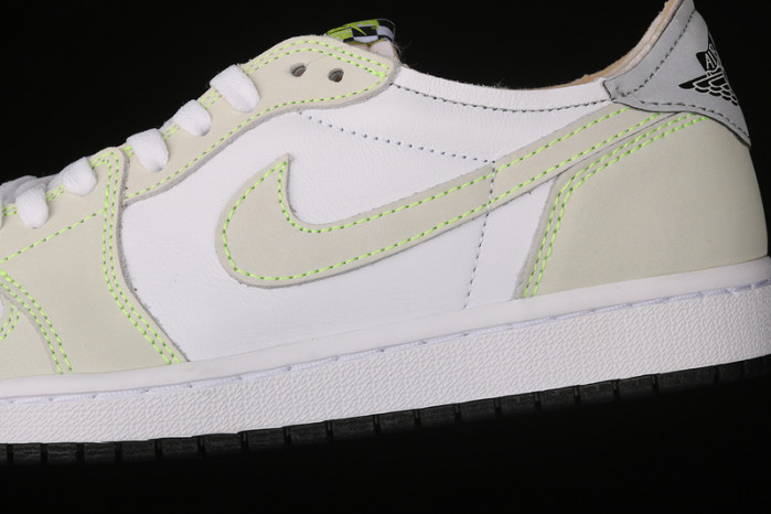 Jordan 1 Retro Low White Ghost Green Black DM7837-10R