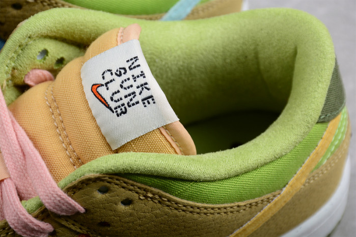 Dunk Low NH "Sun Club" DM0583-800