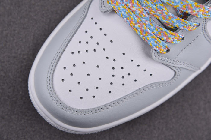 Jordan 1 Low SE Tear Away Silver DX6070-101