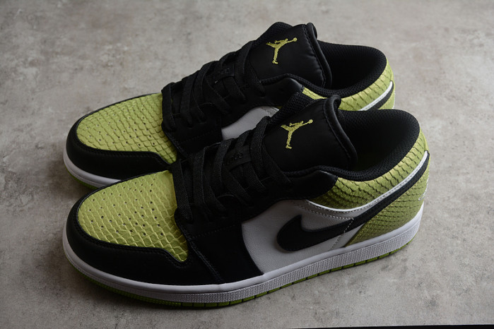 AIR JORDAN 1 LOW "VIVID GREEN SNAKESKIN