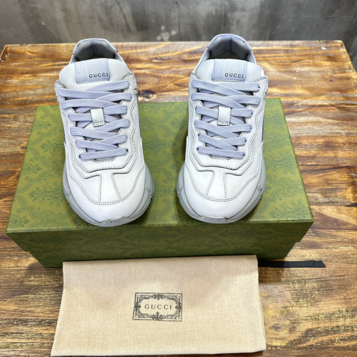 G*u*i* trainer sneaker138