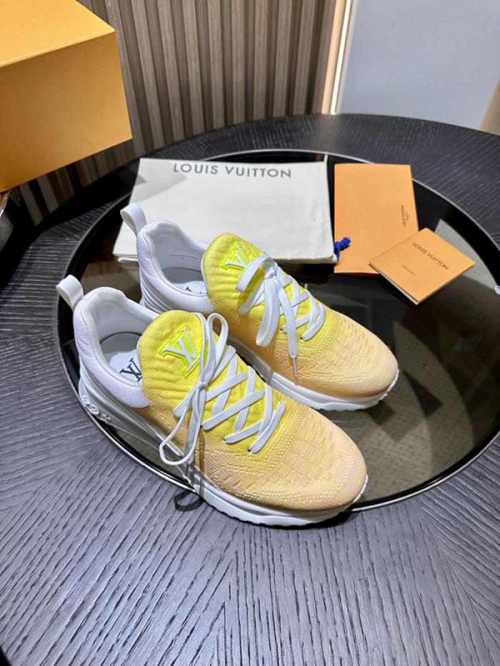 LV SNEAKER LV-000612