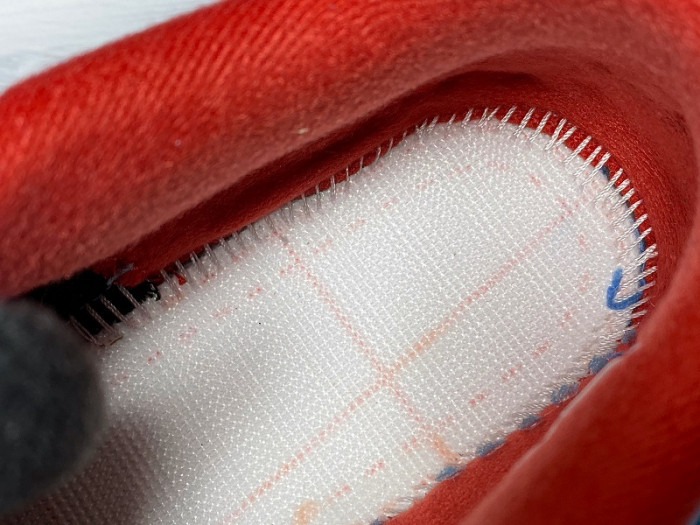 Travis Scott x Air Jordan 4 “Houston Oilers” University Blue 308497-406