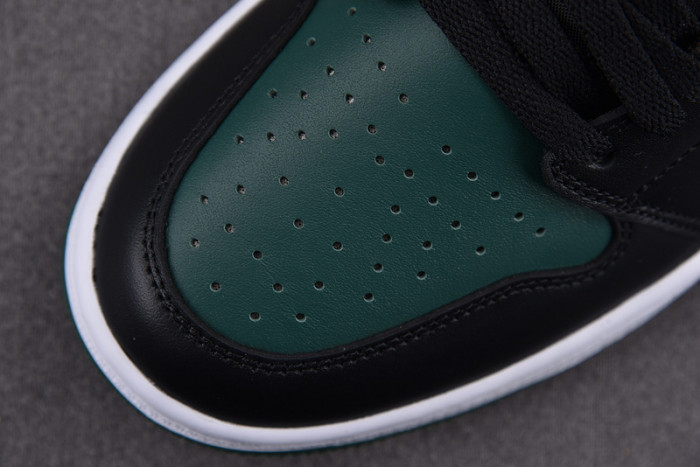 Jordan 1 Retro Low Golf Noble Green DD9315-107