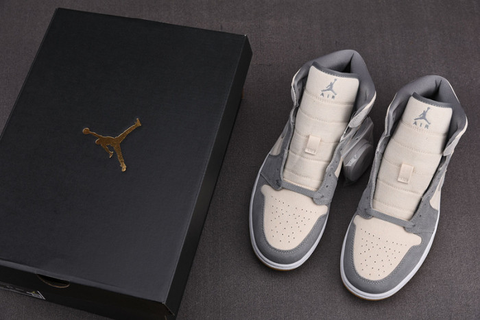 Jordan 1 Mid SE Coconut Milk Particle Grey DN4281-100