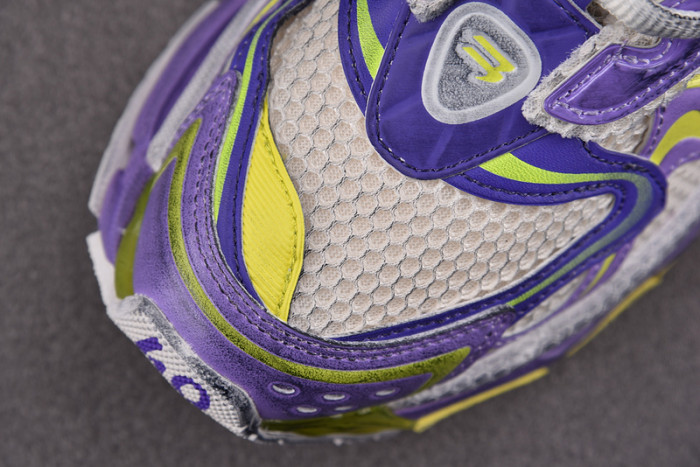 RUNNER SNEAKER RS059