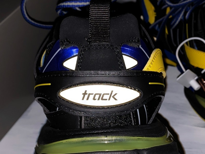 TRACK SNEAKER TS138