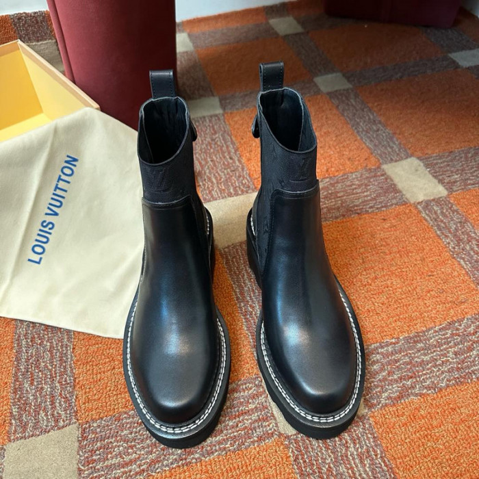 LV BOOTS L000050