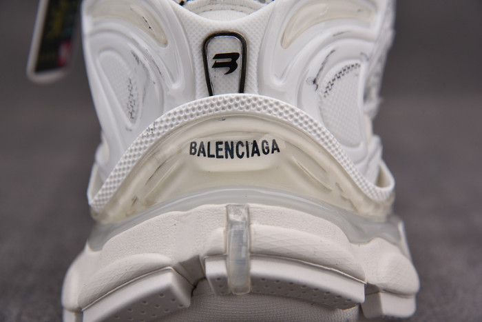 RUNNER SNEAKER RS009