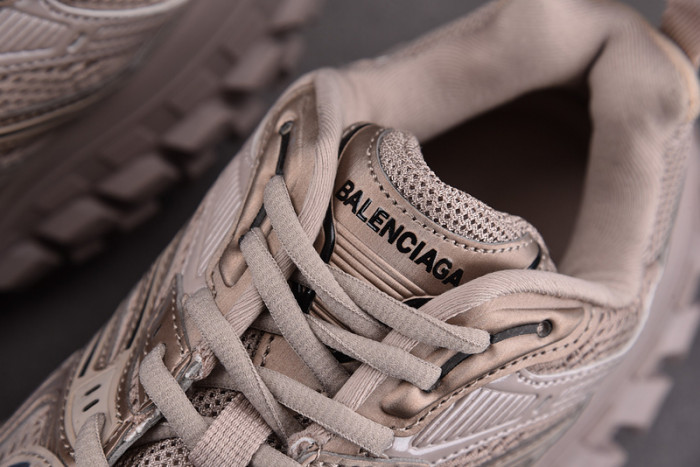 DEFENDER SNEAKER DS020