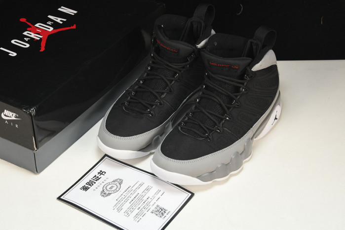 AIR JORDAN 9 RETRO PARTICLE GREY CT8019-060