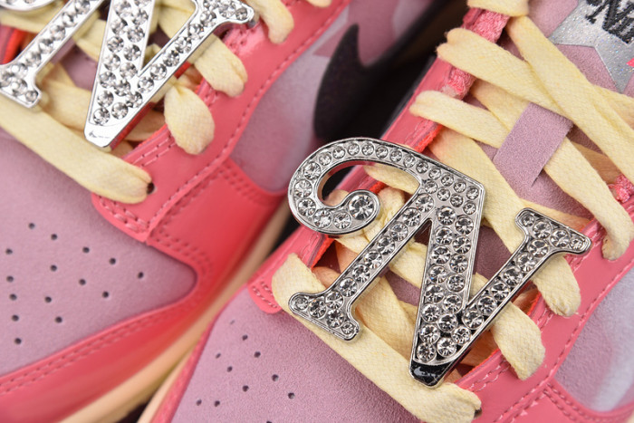 Nike Dunk Low LX Barbie (Women