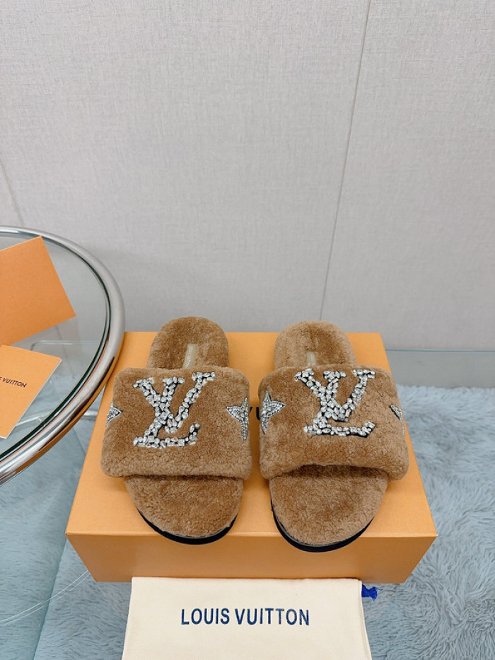 L&V SANDAL152