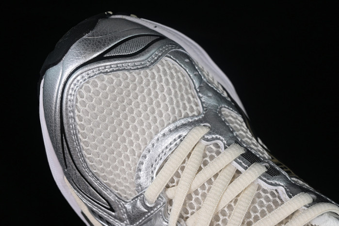 As*ic*s gel kayano 14 