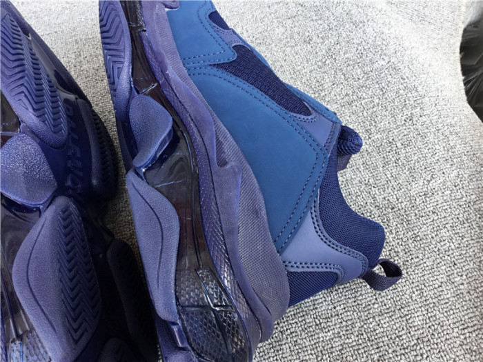 TRIPLES TRAINER CLEAR SOLE SNEAKERS 3000011