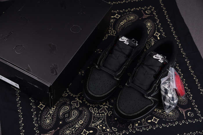 Jordan 1 Retro Low OG SP Travis Scott Black Phantom DM7866-001