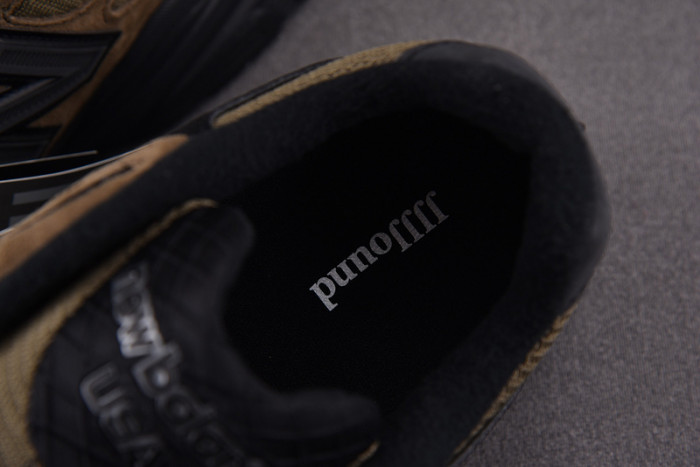 NEW BALANCE SNEAKER NB077