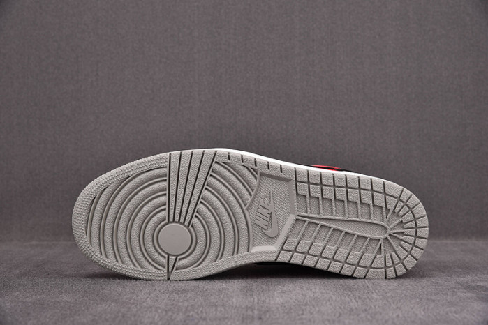 WMNS AIR JORDAN 1 LOW 