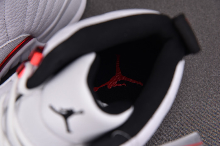 Air Jordan 12 Retro