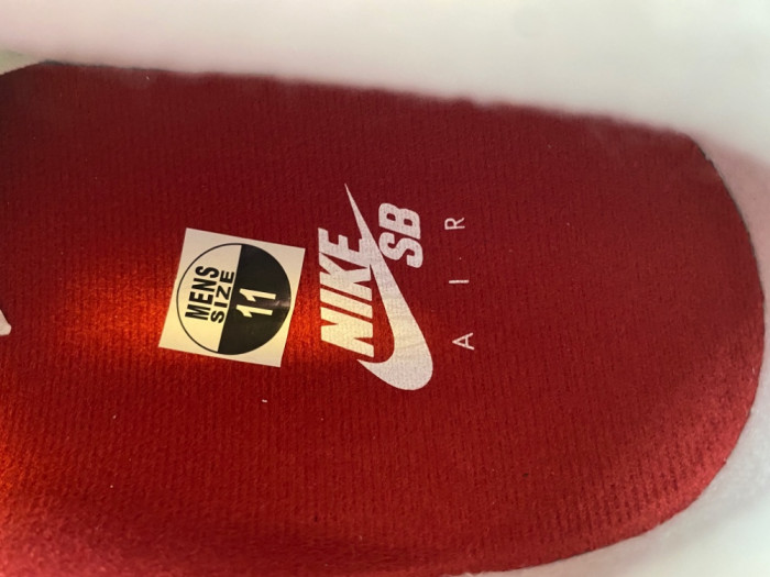 Nike SB x Air Jordan 4 Retro SP 