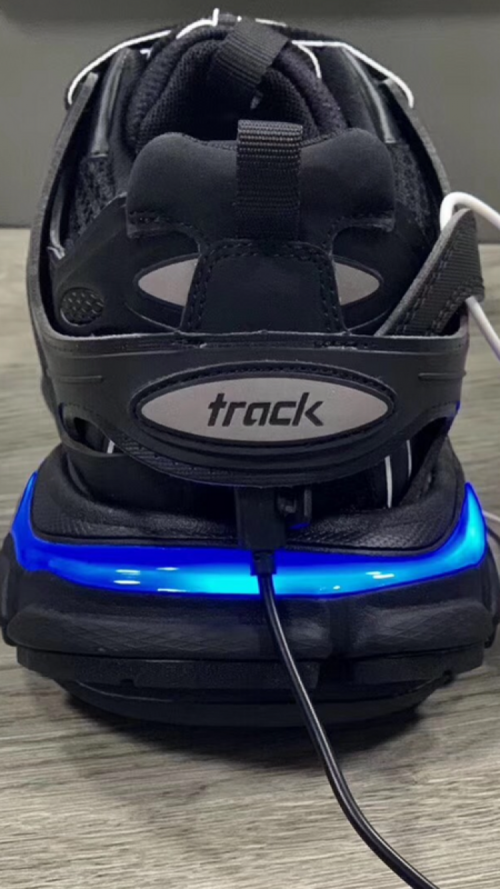 TRACK SNEAKER ICY181