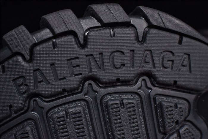 TRACK SNEAKER ICY181