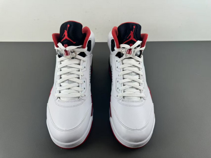 Air Jordan 5 Retro 