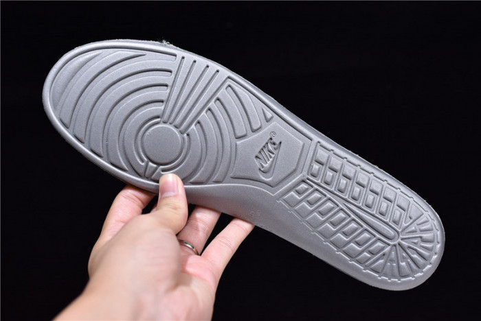 Nike Dunk Low OFW Michigan CT0856-700