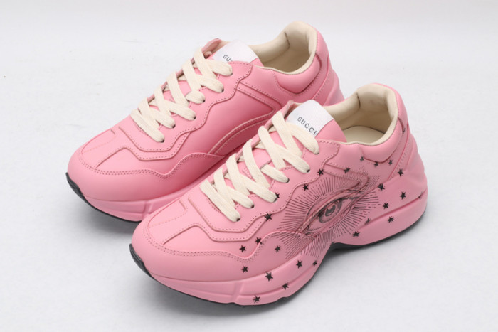G*u*i* trainer sneaker15