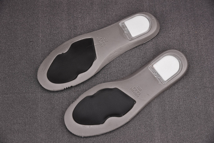 Gundam x Nike SB Dunk High "Banshee" DH7717-400